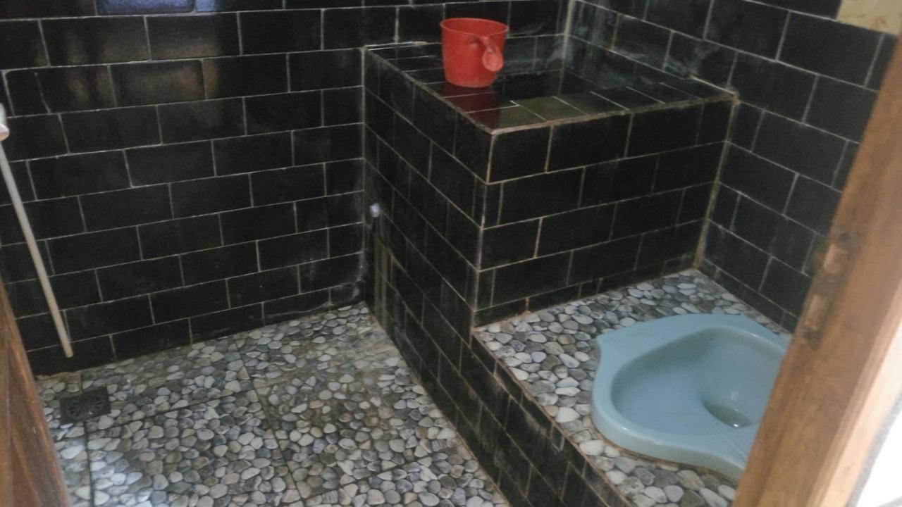 Hotel Kampoeng Drini Brono Bagian luar foto
