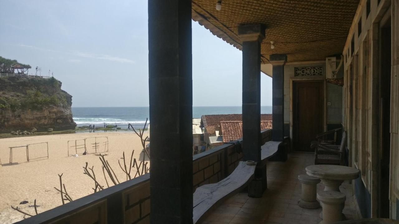 Hotel Kampoeng Drini Brono Bagian luar foto